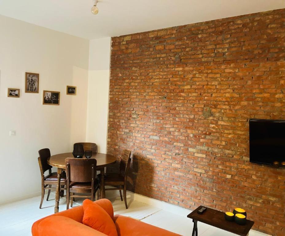 Bnb Hotel Suikernest Amberes Exterior foto